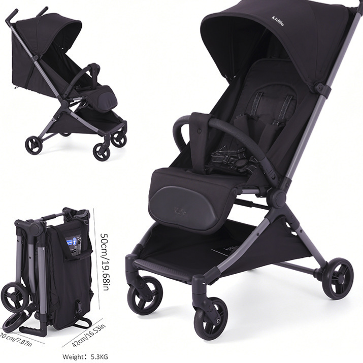 Lightweight folding stroller for toddlers