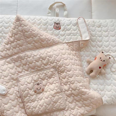 Winter Baby Blanket - Heart Squirrel Windproof