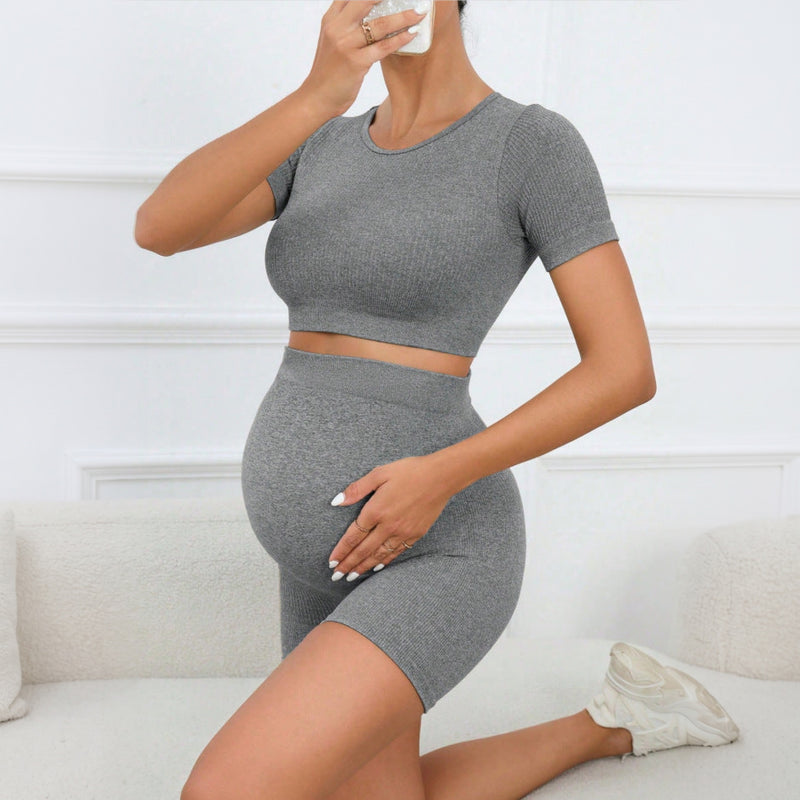Maternity Yoga Set