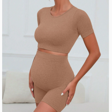 Maternity Yoga Set